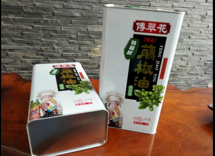 重慶藤椒油鐵罐定制 重慶哪里做藤椒油鐵桶好？